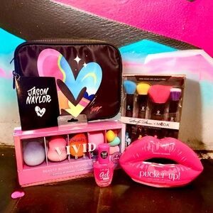 listing-status-banner